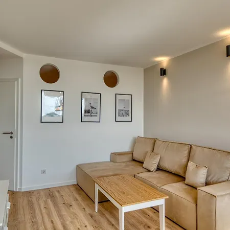 - Haus L, App 0l1101 Heiligenhafen